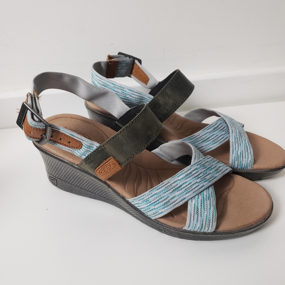 keen wedge sandals